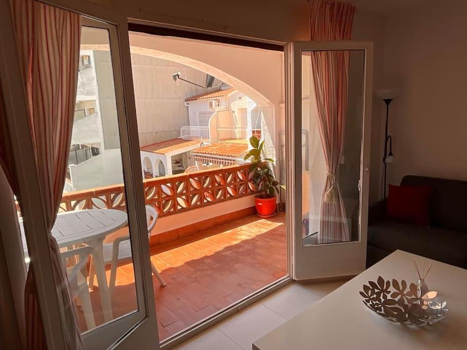 Lindo Apartamento Con Vistas Al Puerto Mistral Эмпуриабрава Экстерьер фото
